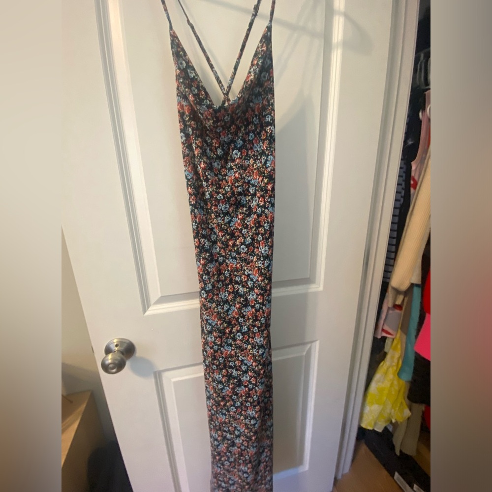 Floral print midi cross back dress